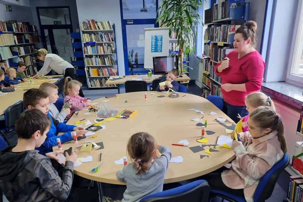 Czym skorupka za młodu nasiąknie, tym na starość trąci – o polskich przysłowiach